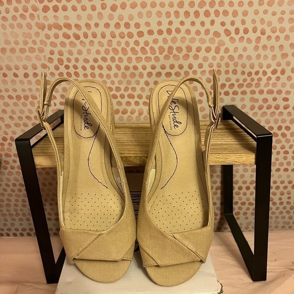 LifeStride Women's Socialite Espadrille Wedge Sandal— NWOT - Picture 2 of 8